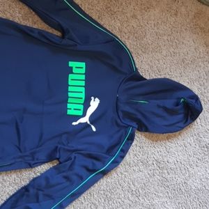 2 puma sweatshirts